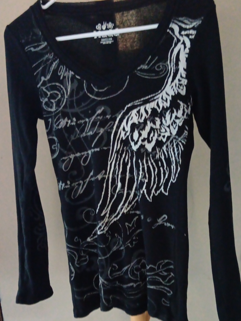 Mudd Black Long-Sleeve V-Neck Top with White Wing Print